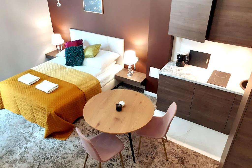 Luxury Apartment - Rakowicka 6 Красков Екстериор снимка