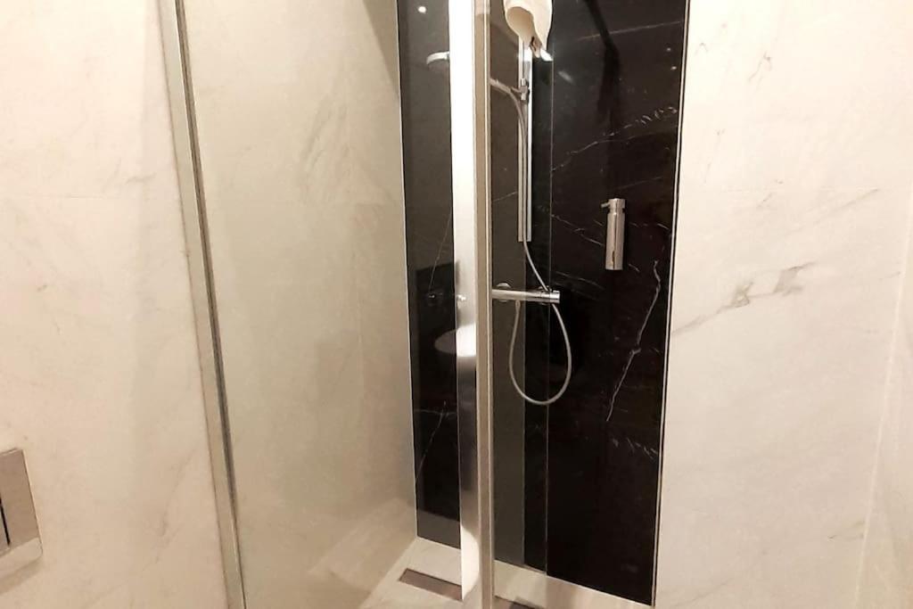 Luxury Apartment - Rakowicka 6 Красков Екстериор снимка